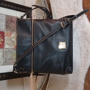 Dooney & Bourke Bag